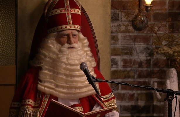 Komende week in GTST: Slinkse Sintvieringen en de bittere borstplaat beslissing